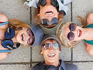 Kahkaha yogası kanser için umut oldu