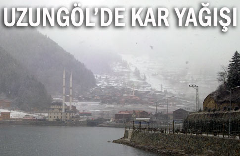 Kar yağışıyla Uzungöl beyazlara büründü