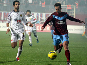Trabzon fırtınası yeniden esmeye başladı