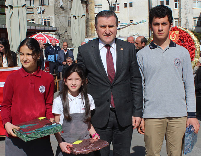 10mart19.jpg 10mart19.jpg