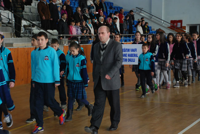 10mart3.jpg 10mart3.jpg