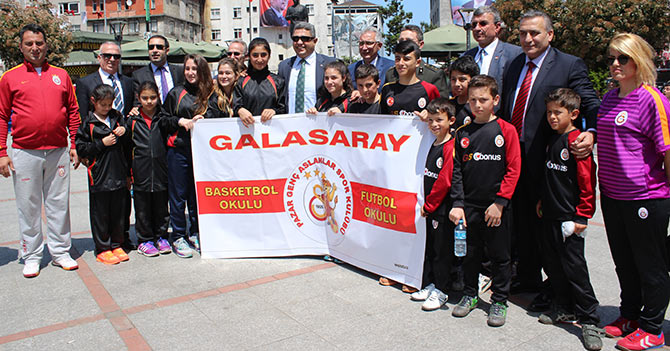 19may12.jpg 19may12.jpg