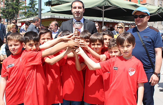 19mayis14.jpg 19mayis14.jpg