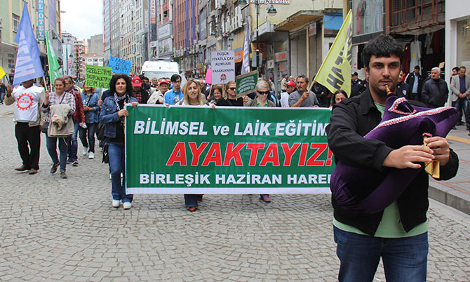 1mayis01-001.jpg 1mayis01-001.jpg