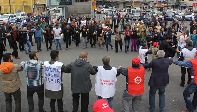 1mayis03-001.jpg 1mayis03-001.jpg