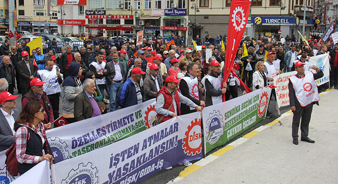 1mayis04.jpg 1mayis04.jpg