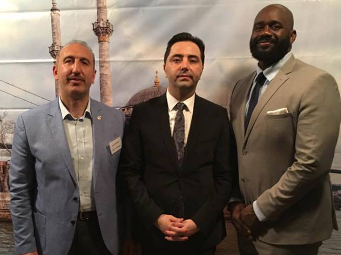 abd5-001.jpg abd5-001.jpg