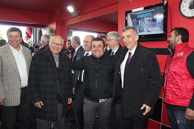 acls12.jpg acls12.jpg