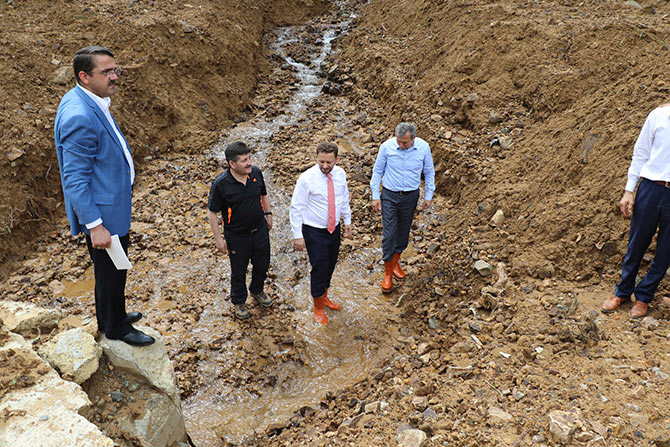 afet1-001.jpg afet1-001.jpg