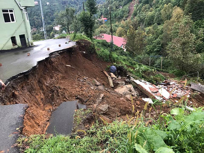 afet3-002.jpg afet3-002.jpg