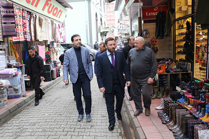 ak10-001.jpg ak10-001.jpg