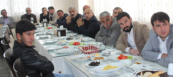 ak2-002.jpg ak2-002.jpg