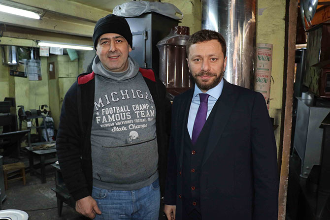 ak5-003.jpg ak5-003.jpg