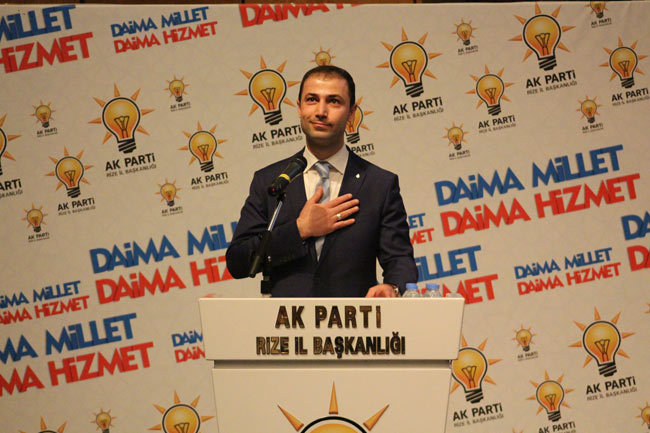 akgenclik8hut.jpg akgenclik8hut.jpg