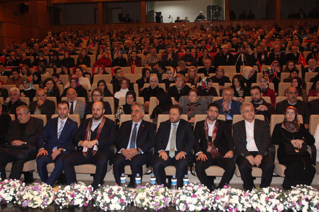 akgenclik9.jpg akgenclik9.jpg