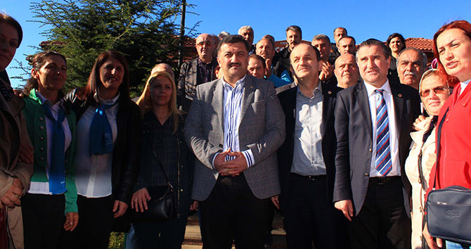 akpart1-006.jpg akpart1-006.jpg