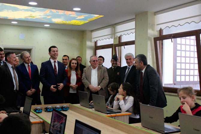 alikambur01.jpg alikambur01.jpg