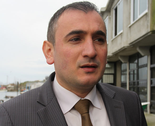 aliuzun.jpg aliuzun.jpg