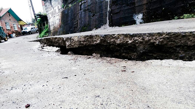 ard2-005.jpg ard2-005.jpg