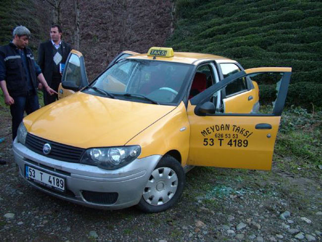 ayhan1.jpg ayhan1.jpg