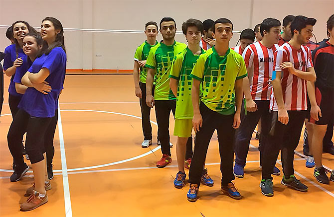 badm4-001.jpg badm4-001.jpg