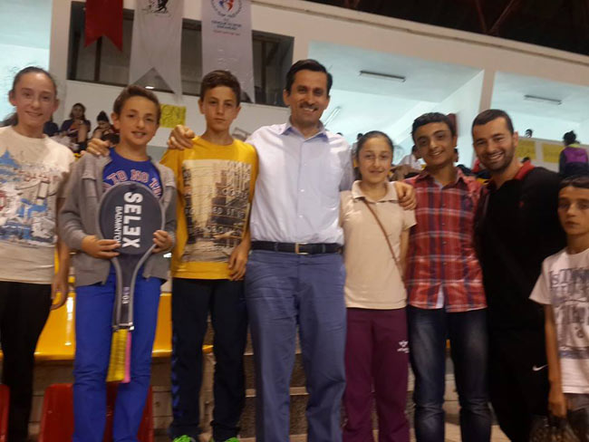 badminton01.jpg badminton01.jpg