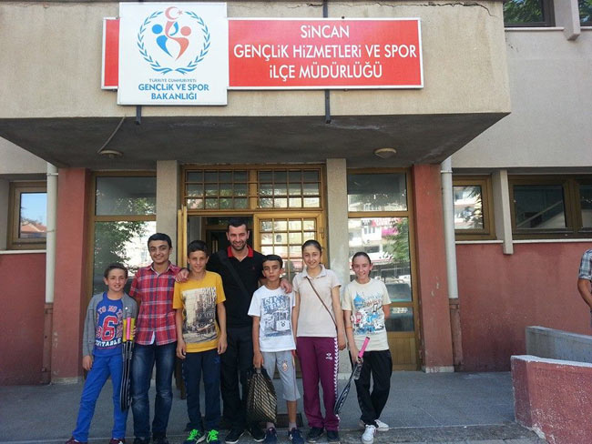 badminton02.jpg badminton02.jpg