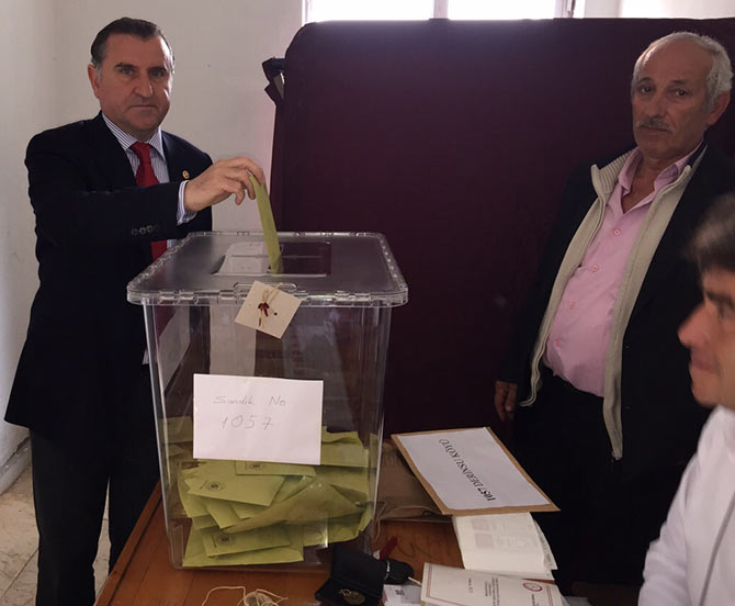 bak1-009.jpg bak1-009.jpg