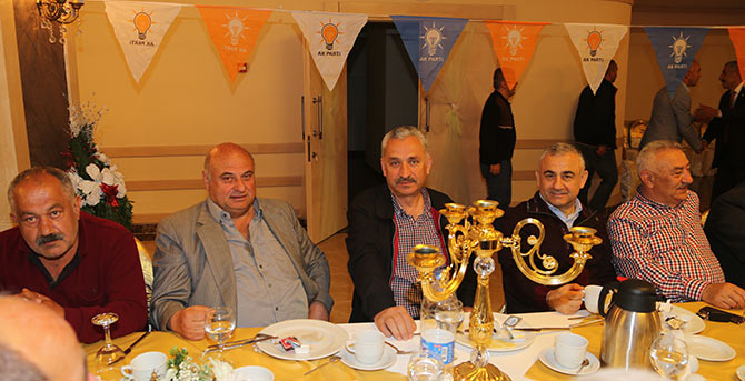 bak3-006.jpg bak3-006.jpg