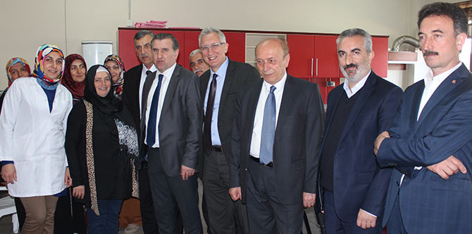 bak3-026.jpg bak3-026.jpg