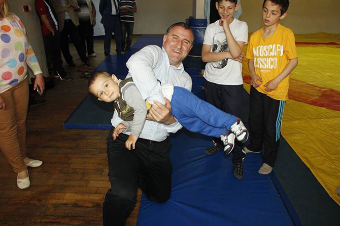 bak7-002.jpg bak7-002.jpg