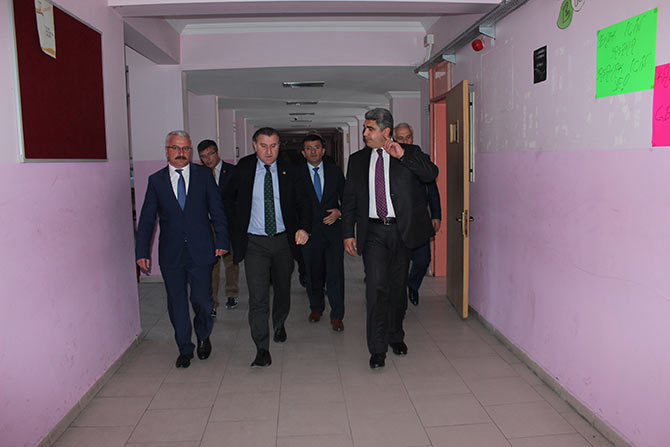 bak8-007.jpg bak8-007.jpg