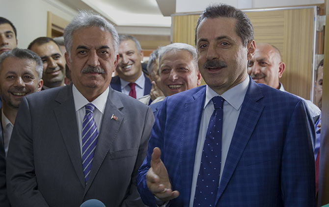 bakan-001.jpg bakan-001.jpg