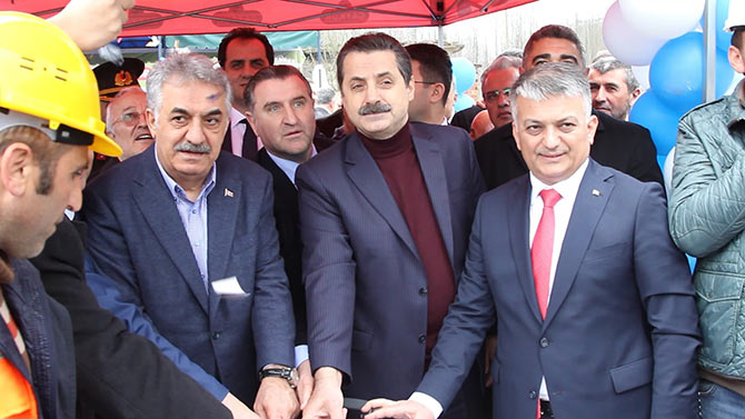 bakan01-001.jpg bakan01-001.jpg