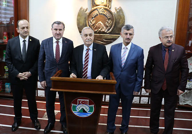 bakan1-007.jpg bakan1-007.jpg