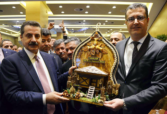 bakan4-001.jpg bakan4-001.jpg