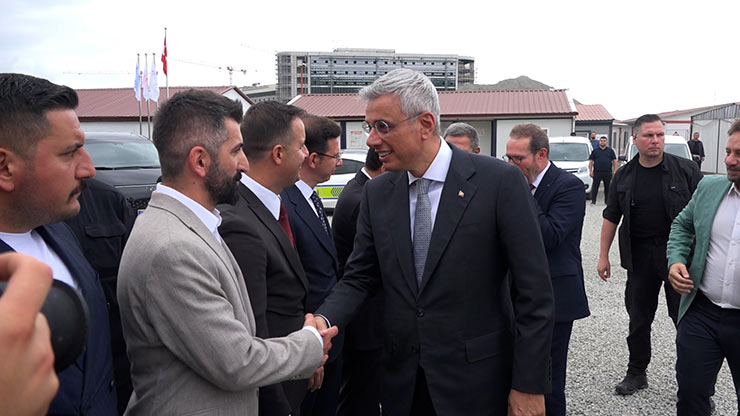 bakanmemis1.jpg