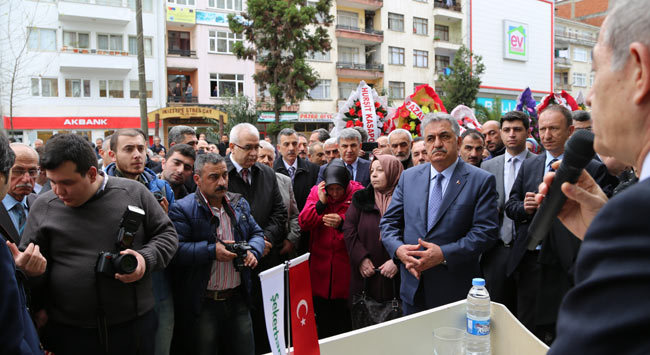 bakanyazici5.jpg bakanyazici5.jpg