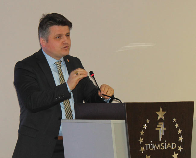 bakifil01.jpg bakifil01.jpg