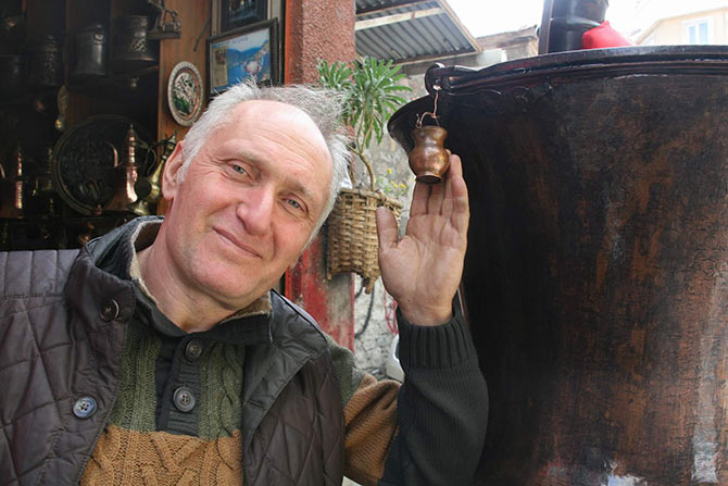 bakrac1.jpg bakrac1.jpg