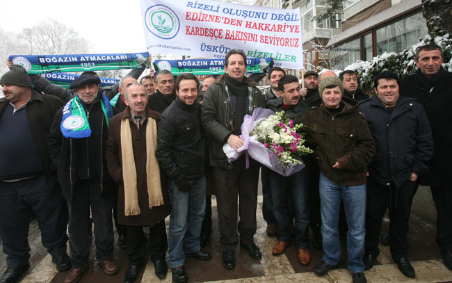 basbakan1.jpg basbakan1.jpg