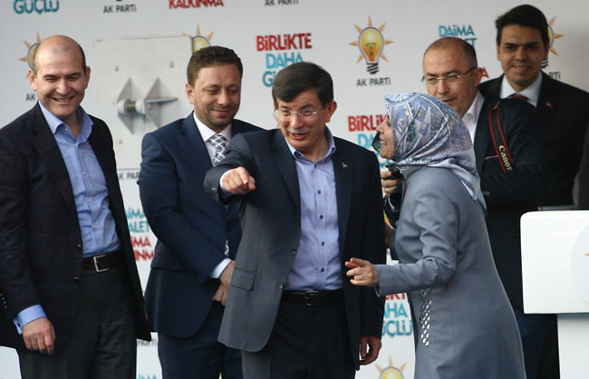 basbakan7.jpg basbakan7.jpg