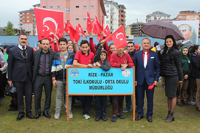 bayr18-001.jpg bayr18-001.jpg