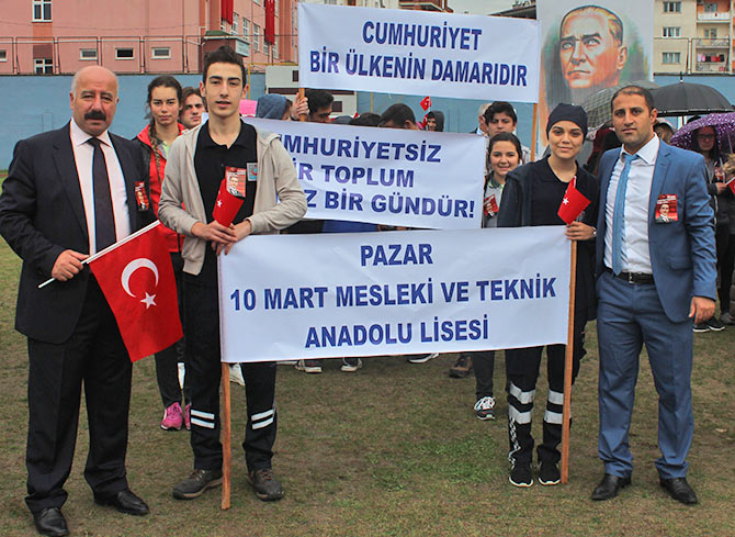 bayr21.jpg bayr21.jpg