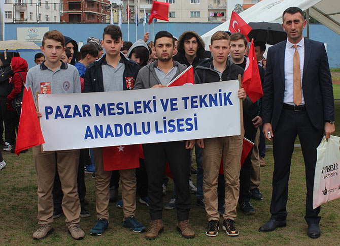 bayr26.jpg bayr26.jpg