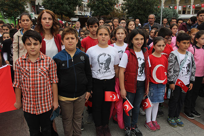 bayr8-003.jpg bayr8-003.jpg