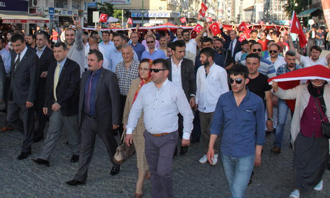 bayrak1.20140611195558.jpg