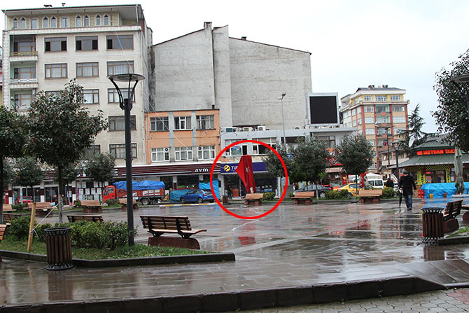 bayrak3-001.jpg bayrak3-001.jpg