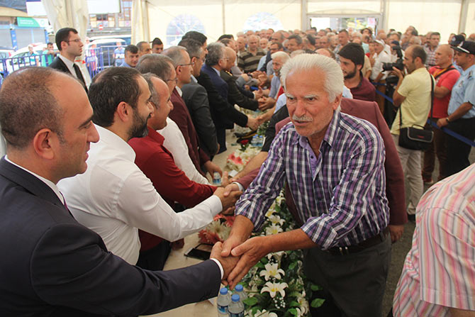 bayram01-001.jpg bayram01-001.jpg