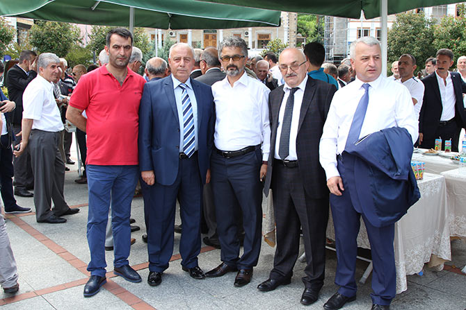 bayram10-002.jpg bayram10-002.jpg